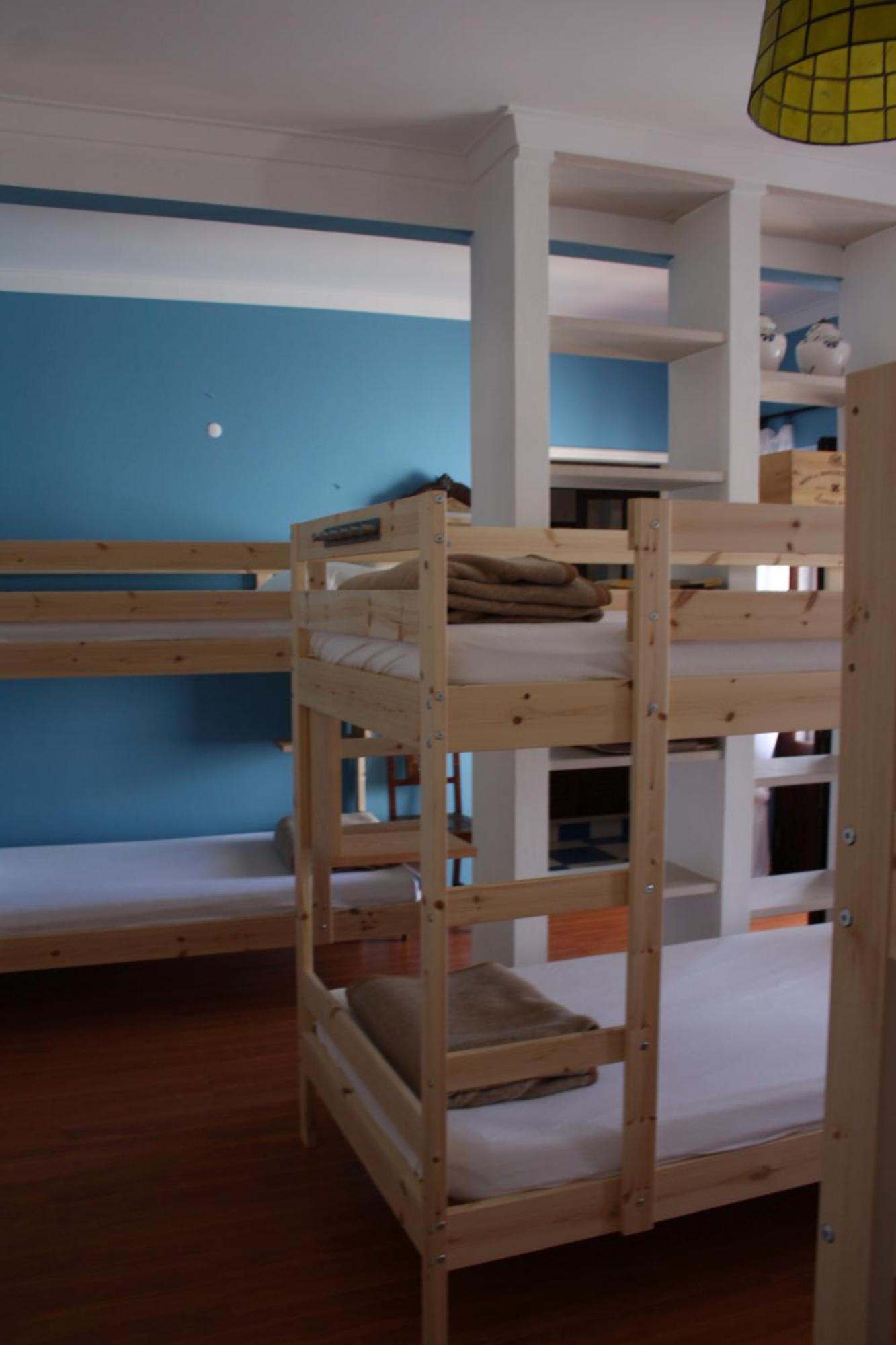 Chill Hill & Private - Peach Garden Hostal Ericeira